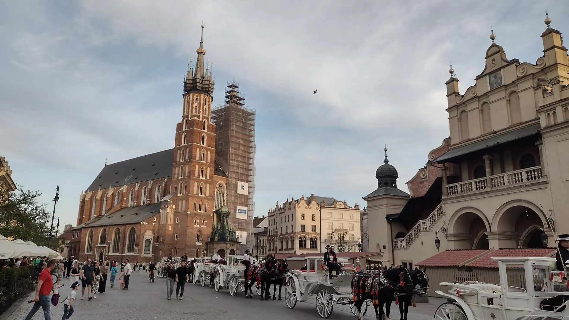 Cracowapart Ignacio B Krakow Poland